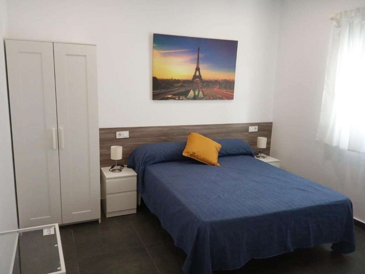 Josefina Bed & Breakfast Granja de Rocamora Exterior photo
